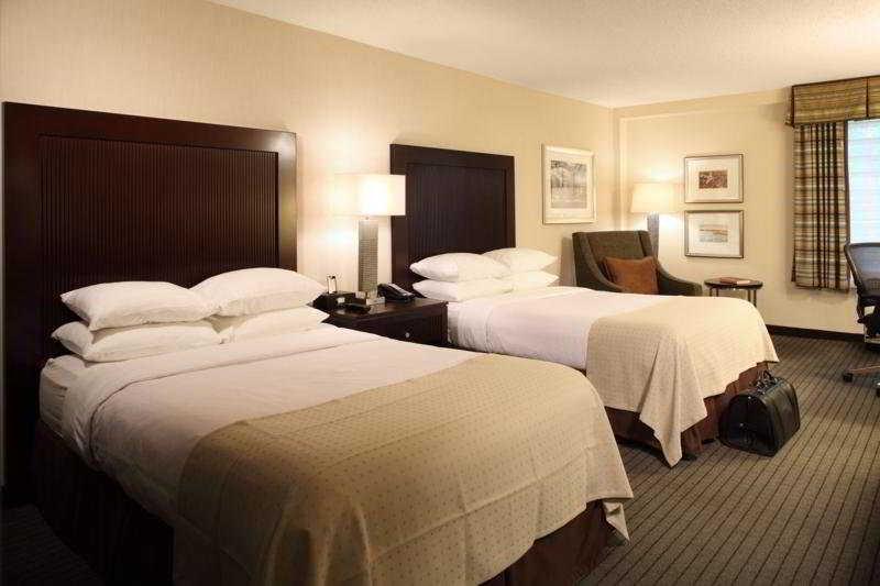 Doubletree By Hilton Baltimore - BWI Airport Линтикам Номер фото